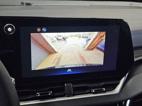 Certified 2025 Chevrolet Equinox LT AWD/4WD image 19