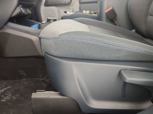 New 2026 Ford Maverick XLT AWD/4WD image 16