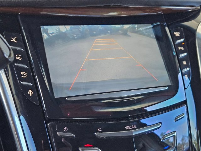 Used 2015 Cadillac Escalade Premium RWD image 8