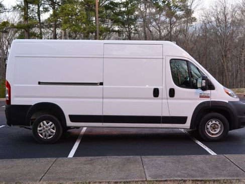 Used 2021 RAM ProMaster 2500 image 4