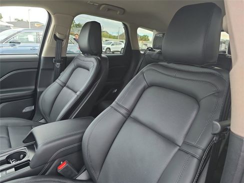 New 2026 Lincoln Corsair Reserve FWD image 14