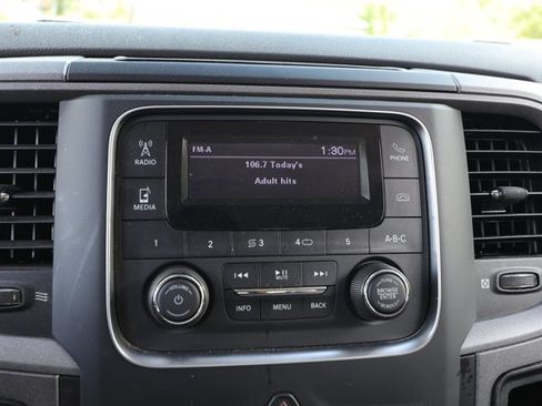 Used 2020 RAM 1500 Tradesman w/ Chrome Plus Package RWD image 8
