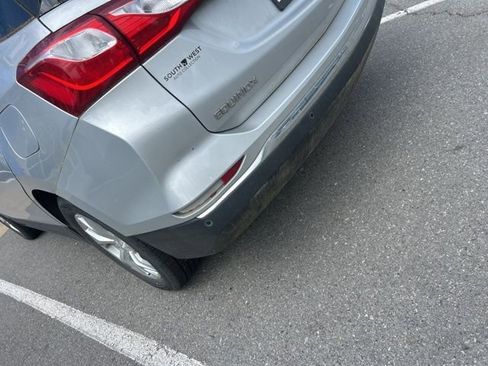 Used 2019 Chevrolet Equinox Premier image 6