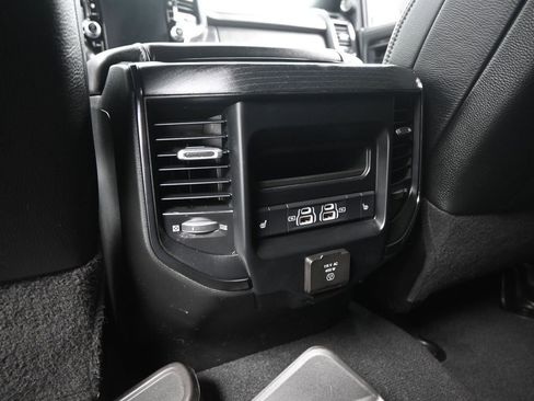 Used 2023 RAM 2500 Limited image 38