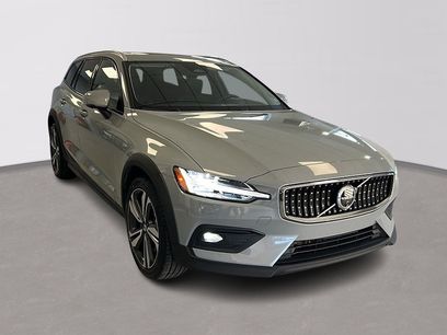Certified 2025 Volvo V60 B5 Cross Country Plus