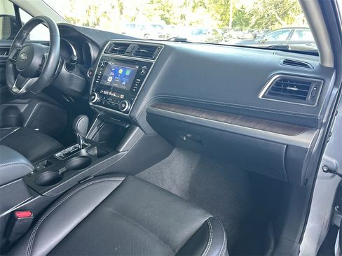 Used 2018 Subaru Outback 3.6R Limited image 35