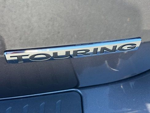 Used 2018 Honda Odyssey Touring image 5