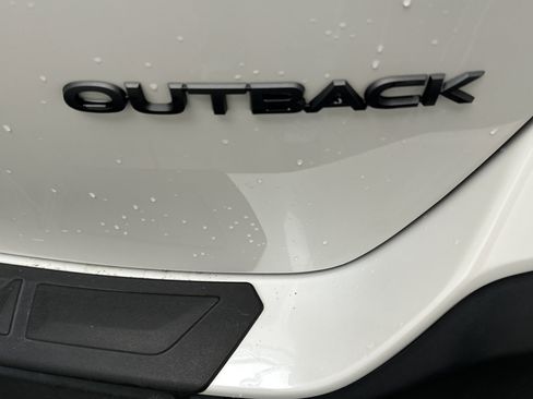 Certified 2025 Subaru Outback Onyx Edition image 12