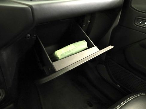 Used 2020 Jeep Gladiator Overland image 25