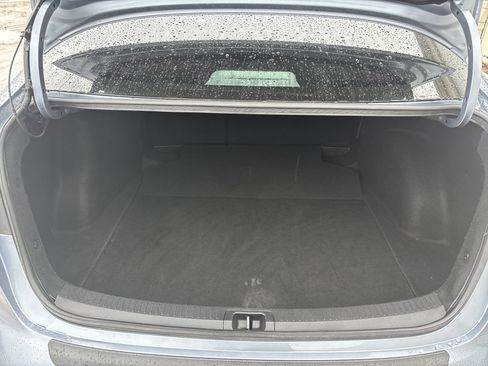 Used 2023 Toyota Corolla SE image 7