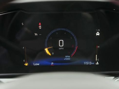 Used 2025 Chevrolet Trax RS w/ Sunroof Package image 25