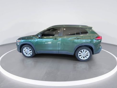 Used 2022 Toyota Corolla Cross LE w/ Moonroof Package AWD/4WD image 5