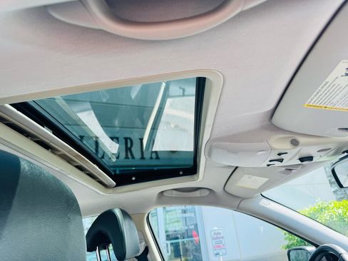 Used 2008 Saab 9-3 2.0T w/ Moonroof Package image 18