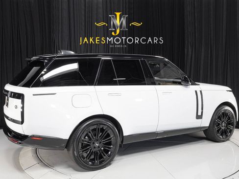 Used 2023 Land Rover Range Rover Autobiography AWD/4WD image 11
