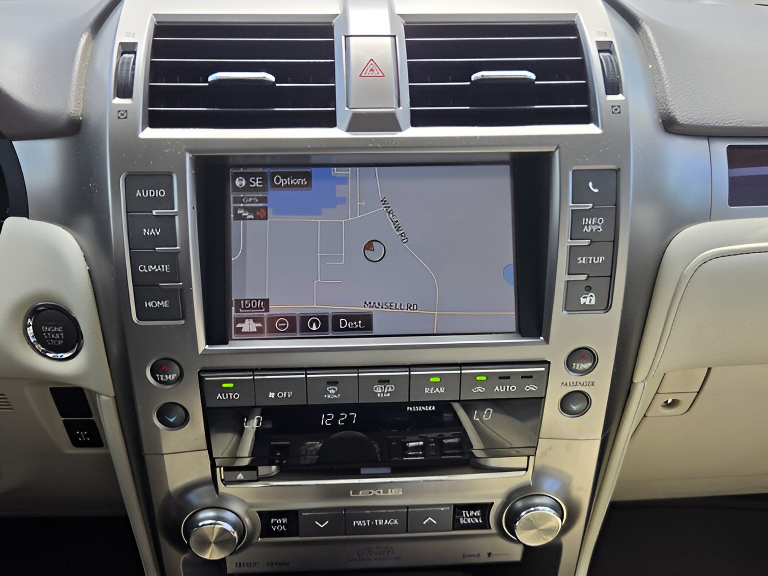 Used 2017 Lexus GX 460 Luxury AWD/4WD image 15