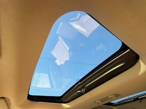 Used 2013 Buick Enclave Leather AWD/4WD image 27