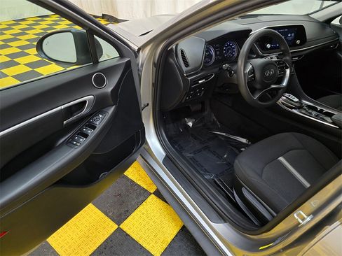 Used 2021 Hyundai Sonata Blue image 19