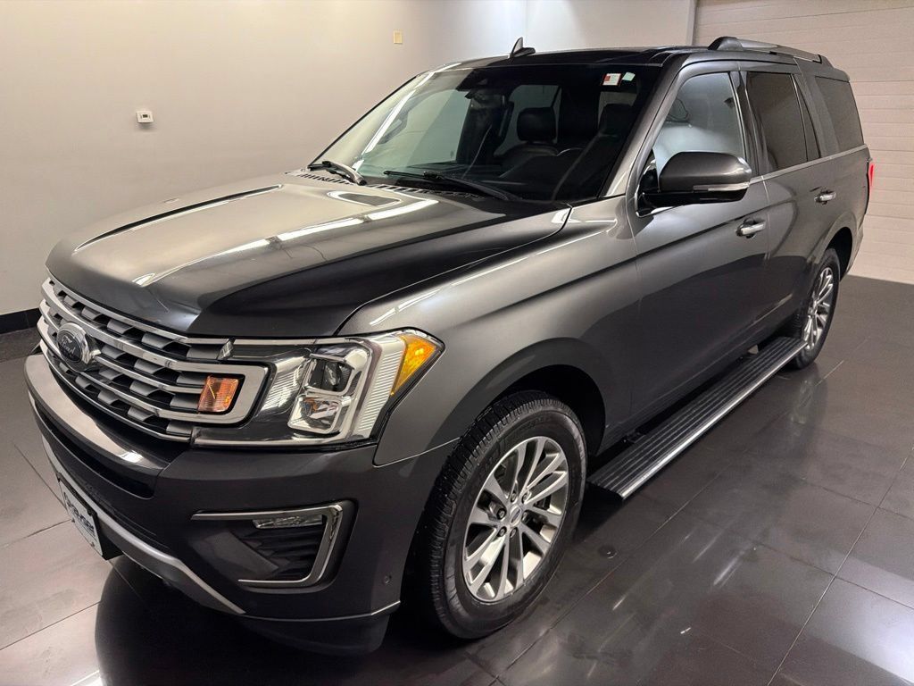 Used 2018 Ford Expedition Limited w/ Equipment Group 301A AWD/4WD image 3