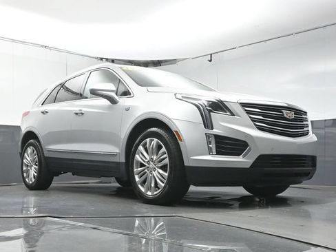 Used 2019 Cadillac XT5 Premium Luxury AWD/4WD image 34