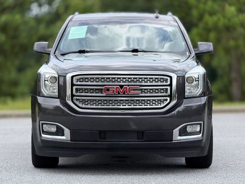 Used 2018 GMC Yukon SLE w/ Convenience Package AWD/4WD image 3