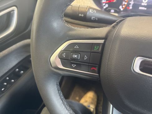 Used 2023 Jeep Compass Latitude w/ Convenience Group image 14