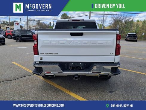 Used 2022 Chevrolet Silverado 1500 LT AWD/4WD image 4