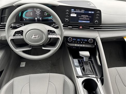 New 2026 Hyundai Elantra Blue image 22