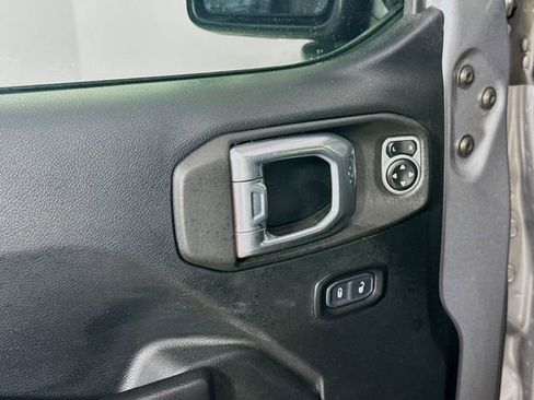 Used 2021 Jeep Wrangler Unlimited Sport image 21