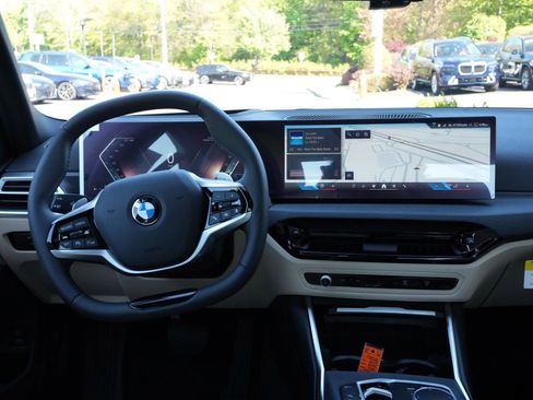 New 2026 BMW 330i xDrive Sedan w/ Premium Package AWD/4WD image 7