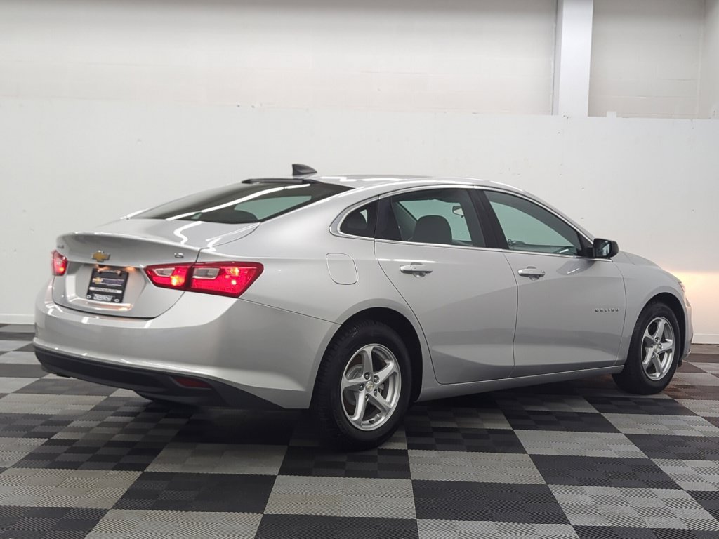 Used 2016 Chevrolet Malibu LS FWD image 8