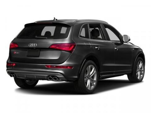 Used 2017 Audi SQ5 Premium Plus w/ Technology Package image 2
