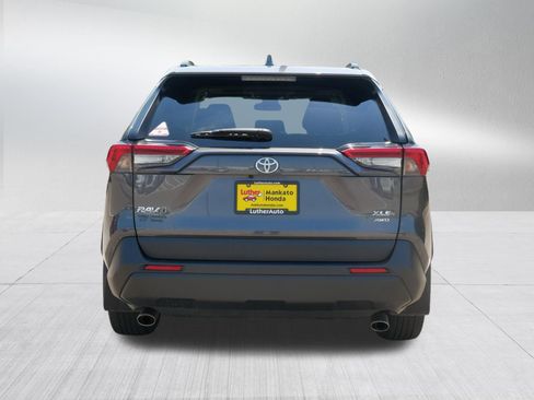 Used 2021 Toyota RAV4 XLE Premium AWD/4WD image 6