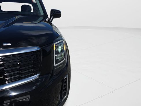 Used 2022 Kia Telluride EX w/ EX Premium Package FWD image 27
