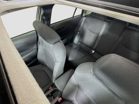 Used 2025 Toyota Corolla Cross LE w/ Moonroof Package AWD/4WD image 12