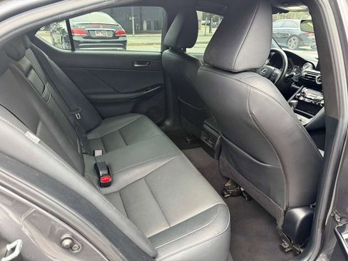 Used 2021 Lexus IS 300 image 12