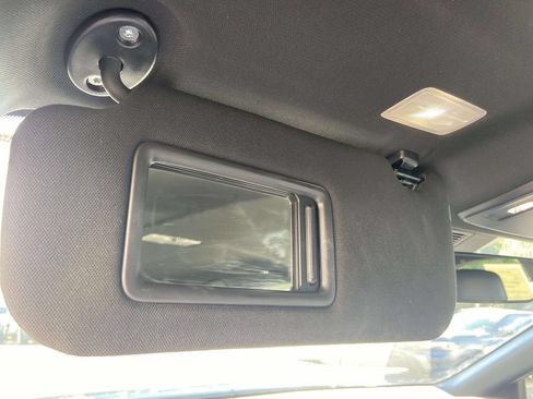 Used 2025 Toyota Camry SE w/ Convenience Package FWD image 32