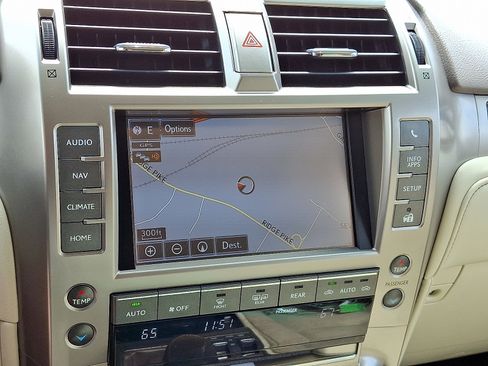 Used 2019 Lexus GX 460 Premium image 17