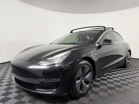 Used 2018 Tesla Model 3 Long Range AWD/4WD image 2