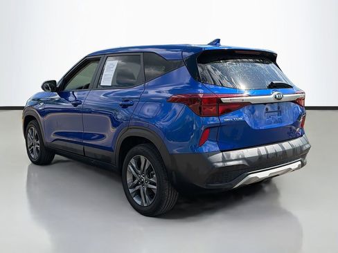 Used 2021 Kia Seltos LX image 8