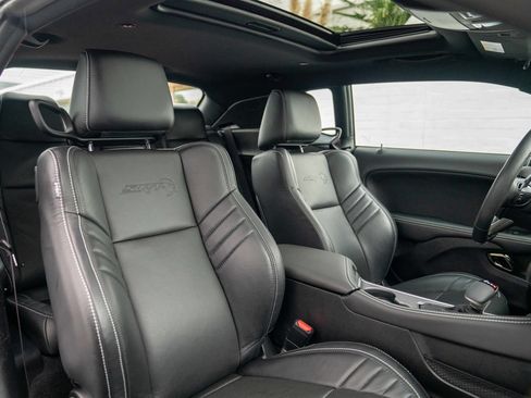 Used 2019 Dodge Challenger SRT Hellcat Redeye RWD image 25