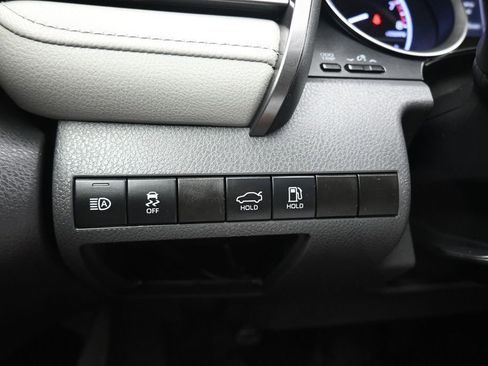 Used 2021 Toyota Camry LE FWD image 24