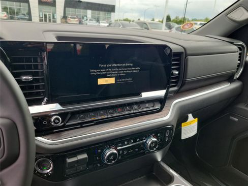 New 2026 GMC Sierra 1500 SLT AWD/4WD image 27
