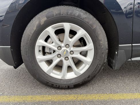 Used 2021 Chevrolet Equinox LT image 11