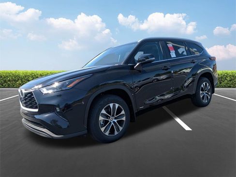 New 2026 Toyota Highlander XLE AWD/4WD image 8
