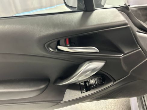 Used 2017 FIAT 124 Spider Classica RWD image 12
