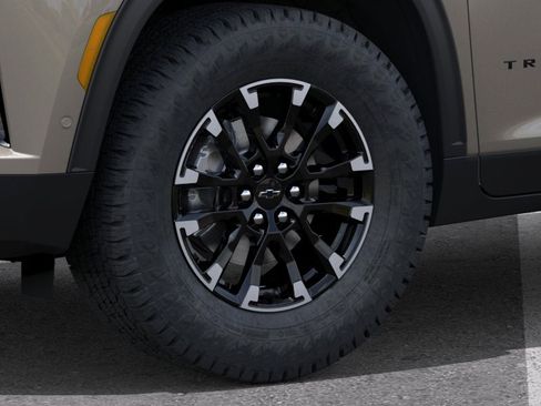 New 2026 Chevrolet Traverse Z71 AWD/4WD image 11