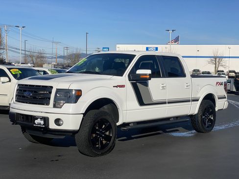 Used 2014 Ford F150 FX4 w/ Equipment Group 402A Luxury AWD/4WD image 1