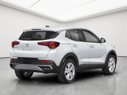 Used 2024 Buick Encore GX Preferred FWD image 2