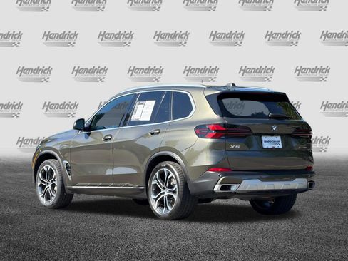 Certified 2025 BMW X5 xDrive50e w/ Premium Package AWD/4WD image 7