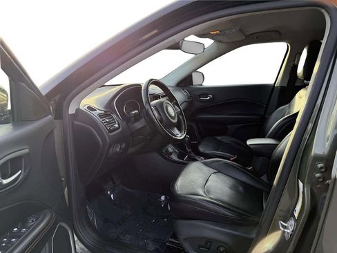 Used 2020 Jeep Compass Limited image 12